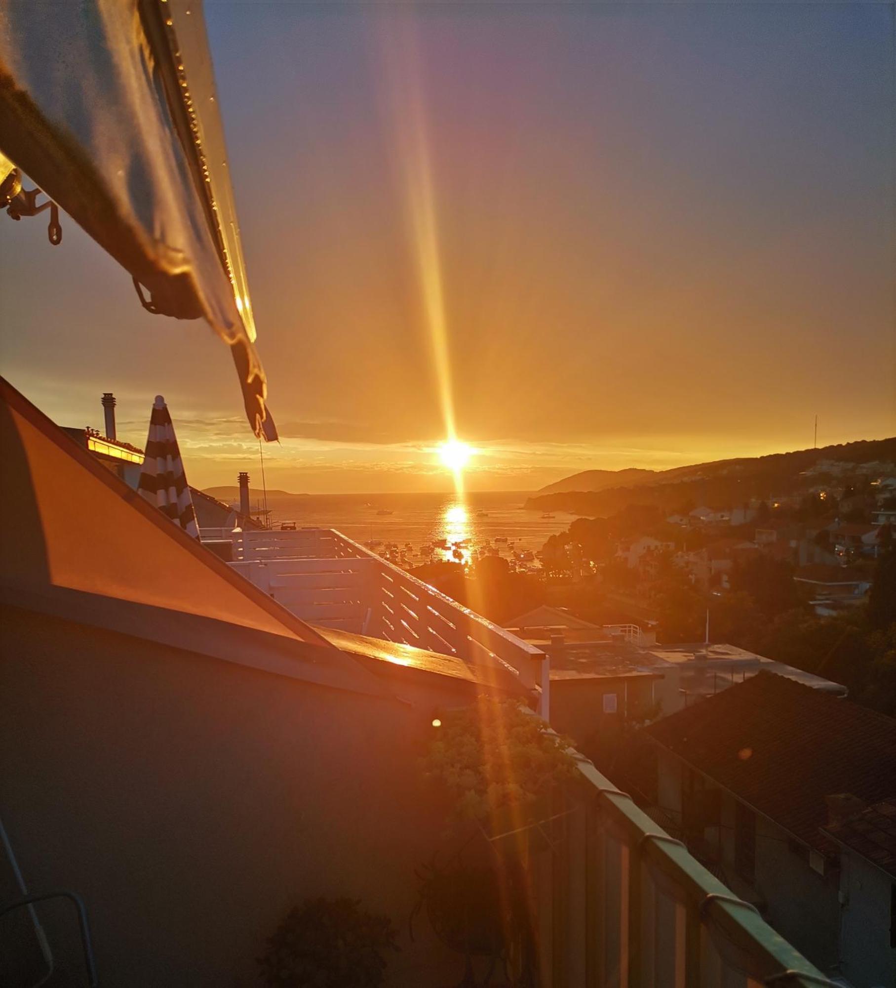 Apartments Green & Orange Hvar Town Bagian luar foto