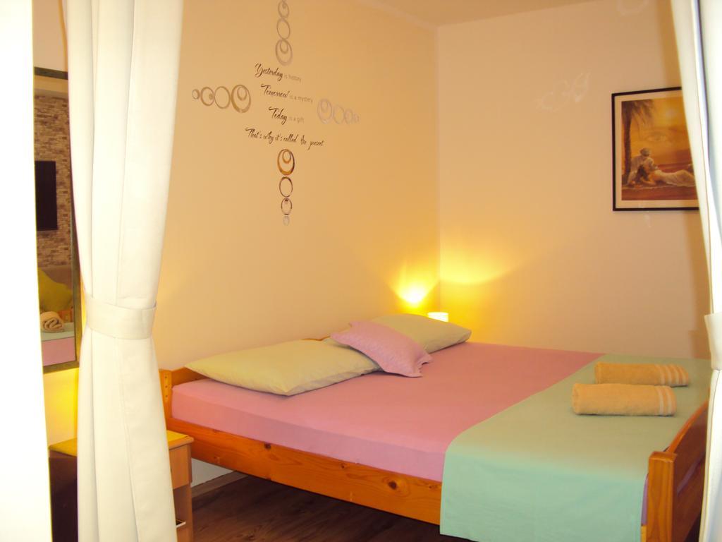 Apartments Green & Orange Hvar Town Bagian luar foto